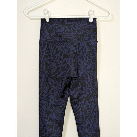 Aerie Offline by Aerie Goals 7/8 Leggings Hi-Rise Short Inseam Patterned Legging - Picture 5 of 7
